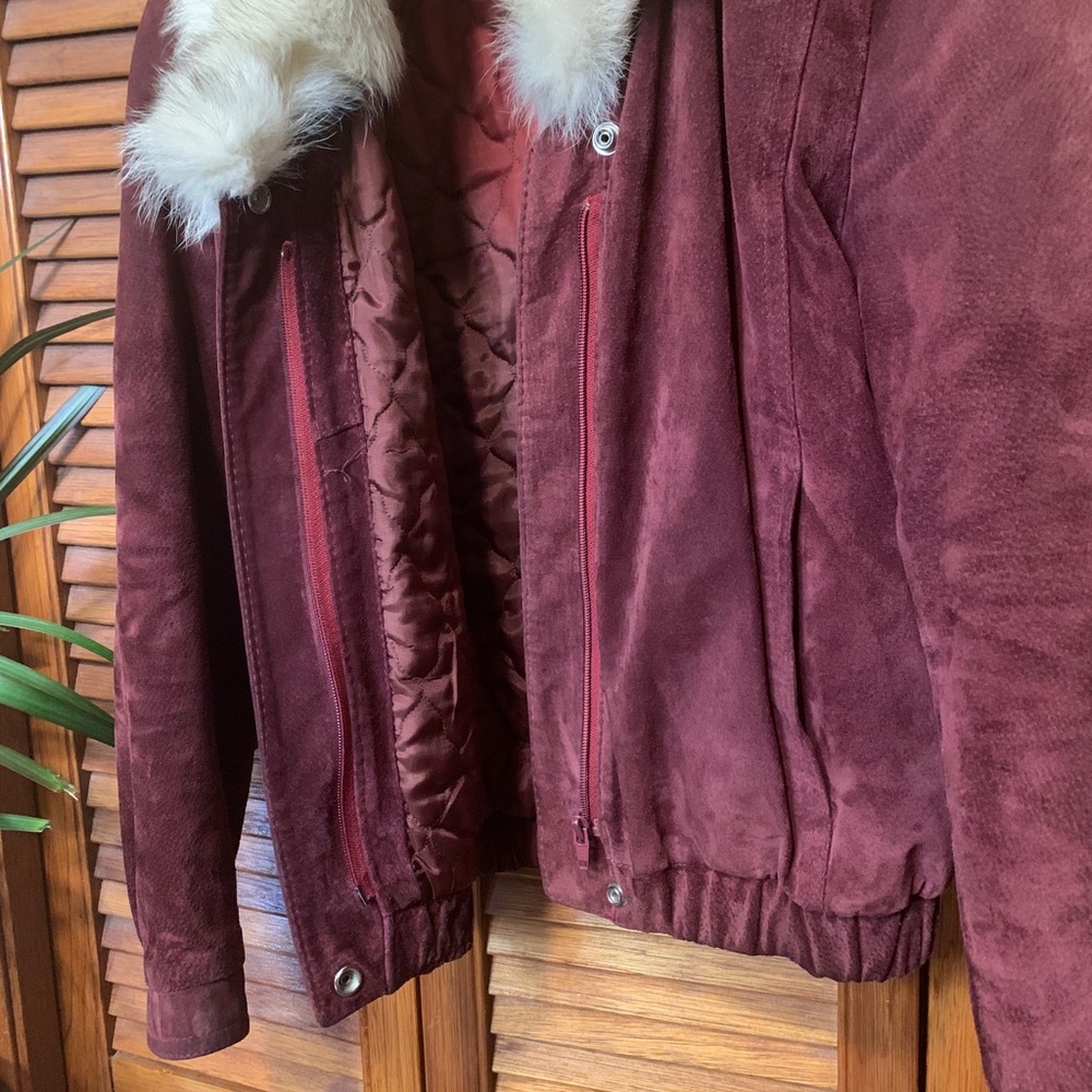 *sale!* VINTAGE Fur collar Suede bomber jacket - Picture 3 of 7